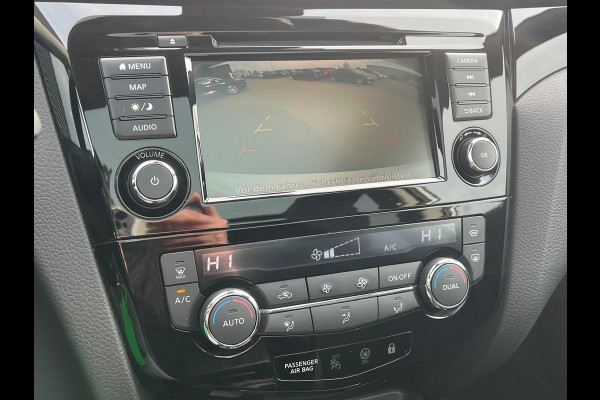 Nissan QASHQAI 1.3 DIG-T N-Connecta | Panodak | Navigatie | Camera | Carplay | Stoelverwarming |