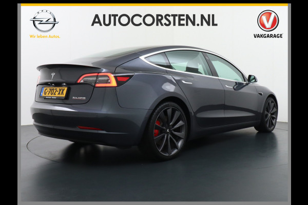 Tesla Model 3 Performance 513pk  0-100kmh in 3,4 sec! Lmv 20" FSD-3 computer AutoPilot Carbon-Spoiler Premium-HiFi Pano.dak Camera Leer Adapti Navi full map LED-a+v Comfortstoelen ACC DAB Voorverwarmen interieur via App Keyless via Telefoonsleutel One-Pedal-Drive 4WD Rode Remklauwen Carbon-Spoiler Premium Audio Veel grip door 4WD vierwielaandrijving.  Origineel Nederlandse auto! Nieuwprijs €65.680 Accu garantie tot 27-12-2027