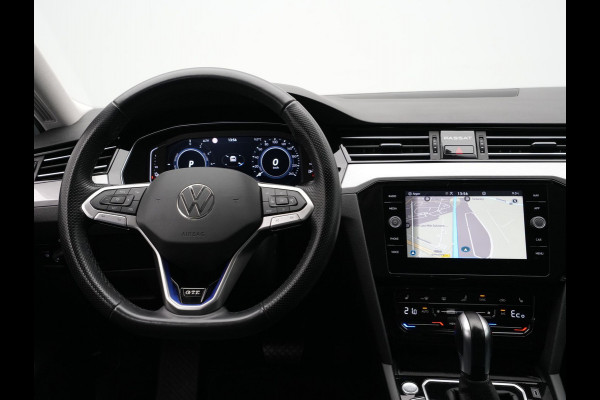 Volkswagen Passat Variant 1.4 TSI PHEV GTE Navigatie Camera Virtual Cockpit Acc 249