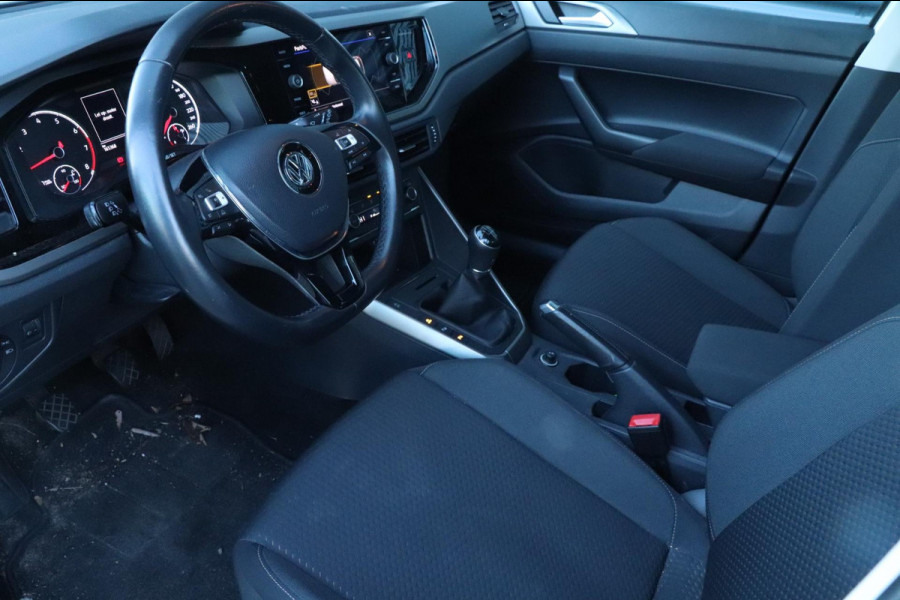 Volkswagen Polo 1.0 TSI Highline | NAP | PDC | Cruise | Nette auto!