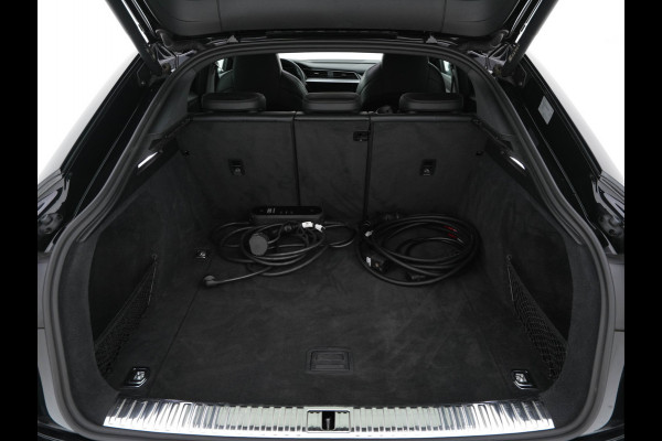 Audi e-tron Sportback S-Line Quattro 95 kWh [ 3-Fase ] (INCL-BTW) *PANO | FULL-LEATHER | ADAPT.CRUISE | BANG/OLUFSEN-AUDIO | MATRIX-LED | AIR-SUSPENSION | DIGI-COCKPIT | MEMORY-PACK | CAMERA | NAVI | KEYLESS | SHIFT-PADDLES | RS-SPORT-SEATS | ...