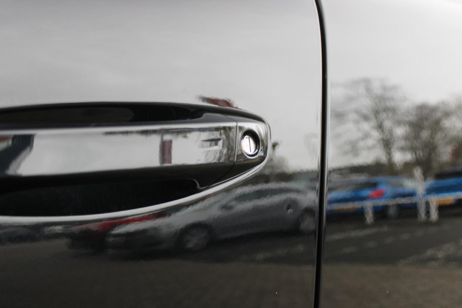 Peugeot 308 1.6 Plug-in Hybrid 180PK GT | NAVIGATIE | DODEHOEK DETECTIE | STOEL/STUUR VERWARMING | DRAADLOZE APPLE CARPLAY/ANDROID AUTO | DRAADLOZE TELEFOONLADER | CLIMATE CONTROL | LED MATRIX KOPLAMPEN | 18" LICHTMETALEN VELGEN | ADAPTIVE CRUISE CONTROL | ACHTERUITRIJ CAMERA | PARKEERSENSOREN VOOR EN ACHTER |