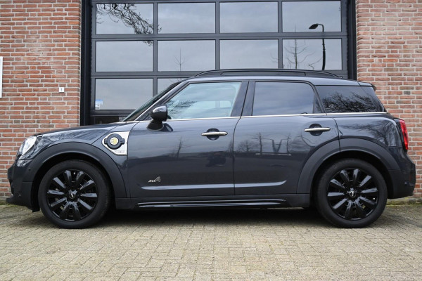 MINI Countryman 2.0 Cooper S E ALL4 BlackPack Pano Leder ´19