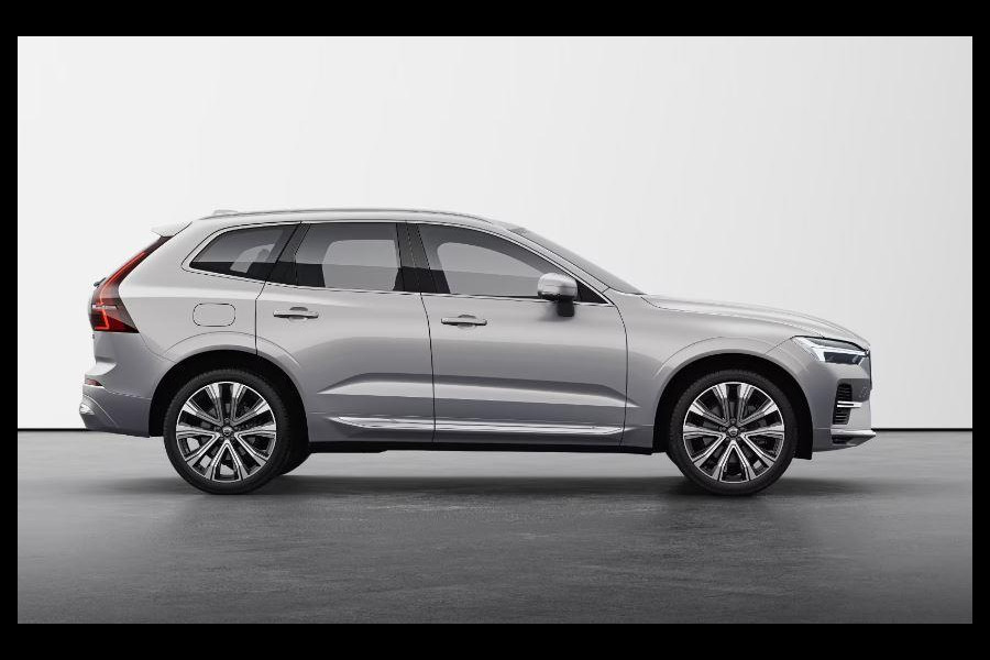 Volvo XC60 T6 350PK Automaat Plug-in hybrid AWD Plus Dark / Panoramadak / Harman Kardon / Luchtvering / 360 camera / Sport stoelen / 21'' velgen