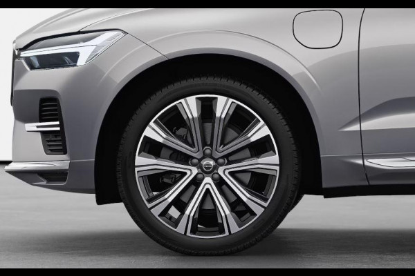 Volvo XC60 T6 350PK Automaat Plug-in hybrid AWD Plus Dark / Panoramadak / Harman Kardon / Luchtvering / 360 camera / Sport stoelen / 21'' velgen