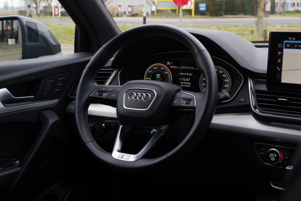 Audi Q5 55 TFSI e Competition S-Line, Luchtvering, RS-Sportstoelen, Panoramadak, Elek. Trekhaak, 360 Camera, Head-Up