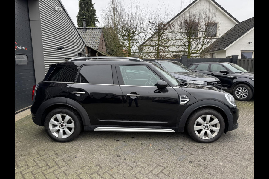 MINI Countryman 1.5 Cooper Pepper | Navigatie | Privacy Glass | Climate Control | Parkeersensoren | Lichtmetalen Velgen |