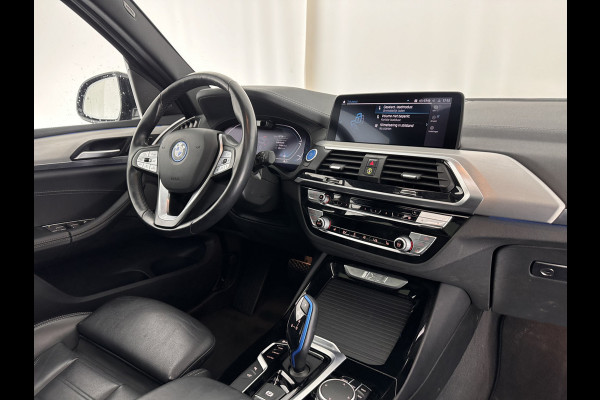 BMW iX3 High Executive 80 kWh [ 3-Fase ] (INCL.BTW) *PANO | ADAPTIVE-CRUISE | HARMAN/KARDON | FULL-LEATHER | MEMORY-PACK | DIGI-COCKPIT | BLIS | SURROUND-VIEW | SPORT-SEATS | KELESS | NAVI-FULLMAP | 20''ALU*