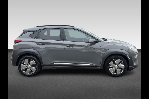 Hyundai Kona EV Premium 64 kWh