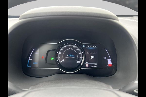 Hyundai Kona EV Premium 64 kWh