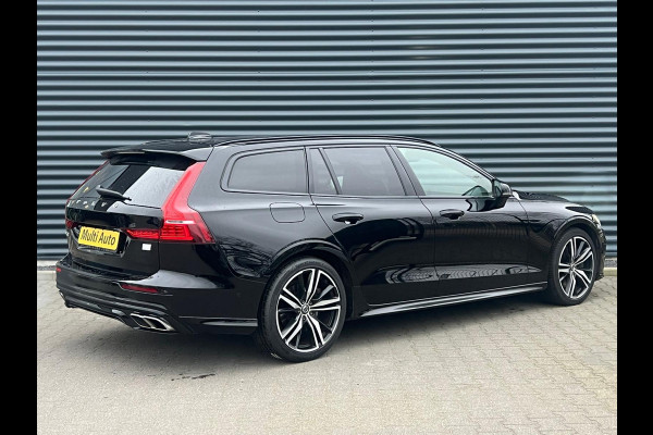 Volvo V60 T8 Recharge AWD R-Design Plug in Hybrid PHEV | Panodak | Lederen Sportstoelen Memory | Trekhaak af Fabriek | Harman Kardon | Navigatie | Virtual | Apple Carplay | Camera | DAB | L.M. 19" |