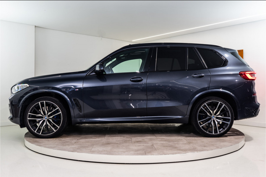 BMW X5 xDrive40i High Executive 340PK NL AUTO+NAP | 1e eigenaar | Pano | Skylounge | H/K | Crystal | 12 MND Garantie