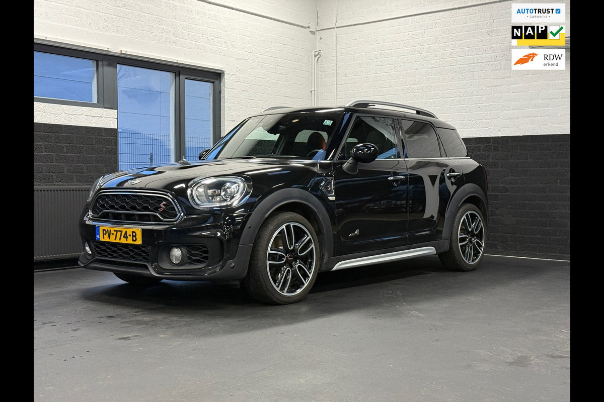 MINI Countryman 2.0 Cooper S ALL4 Chili, Works, Schaalstoelen, Sfeer, Camera, Automaat, Pano