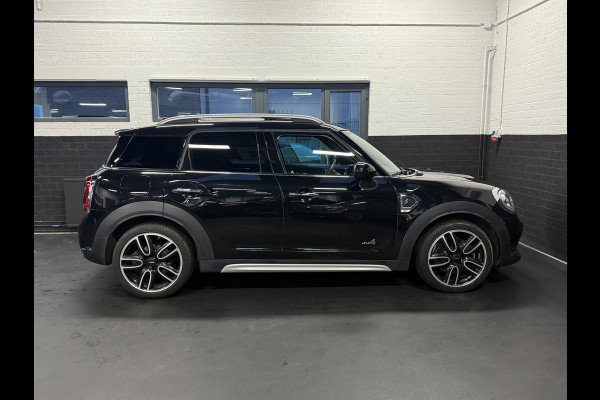 MINI Countryman 2.0 Cooper S ALL4 Chili, Works, Schaalstoelen, Sfeer, Camera, Automaat, Pano