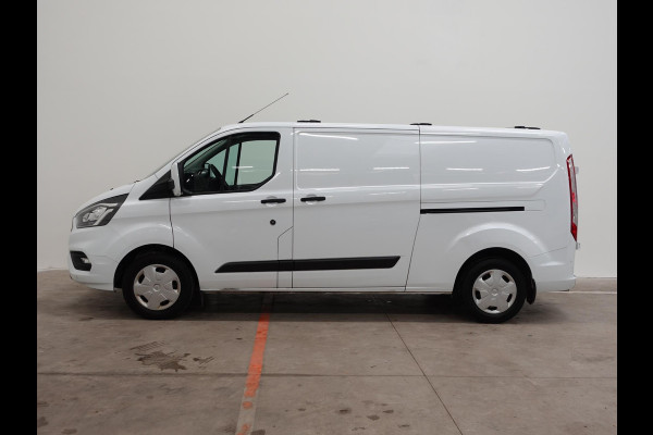 Ford Transit Custom 2.0 TDCI L2H1 Trend 130PK Navi Trekhaak 2x Schuifdeur Camera Parkeersensoren Airco Euro6