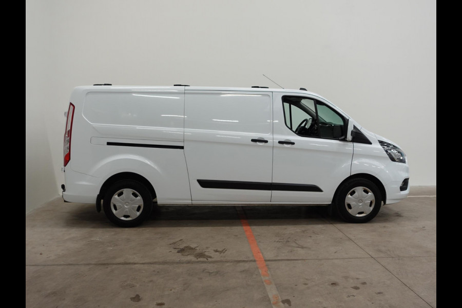 Ford Transit Custom 2.0 TDCI L2H1 Trend 130PK Navi Trekhaak 2x Schuifdeur Camera Parkeersensoren Airco Euro6