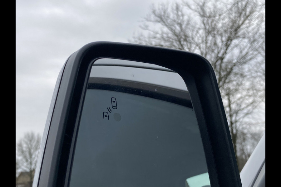 Ford Transit Custom 300 2.0 TDCI L1H1 Trend 130pk/96kW Automaat | 3 stuks leverbaar! | Dodehoek | Multimediascherm | Carplay | Camera | Voorruitverwarming | etc. etc. 79880