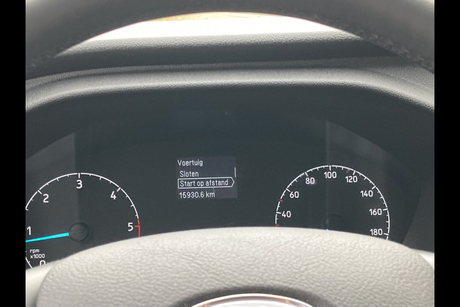 Ford Transit Custom 300 2.0 TDCI L1H1 Trend 130pk/96kW Automaat | 3 stuks leverbaar! | Dodehoek | Multimediascherm | Carplay | Camera | Voorruitverwarming | etc. etc. 79880