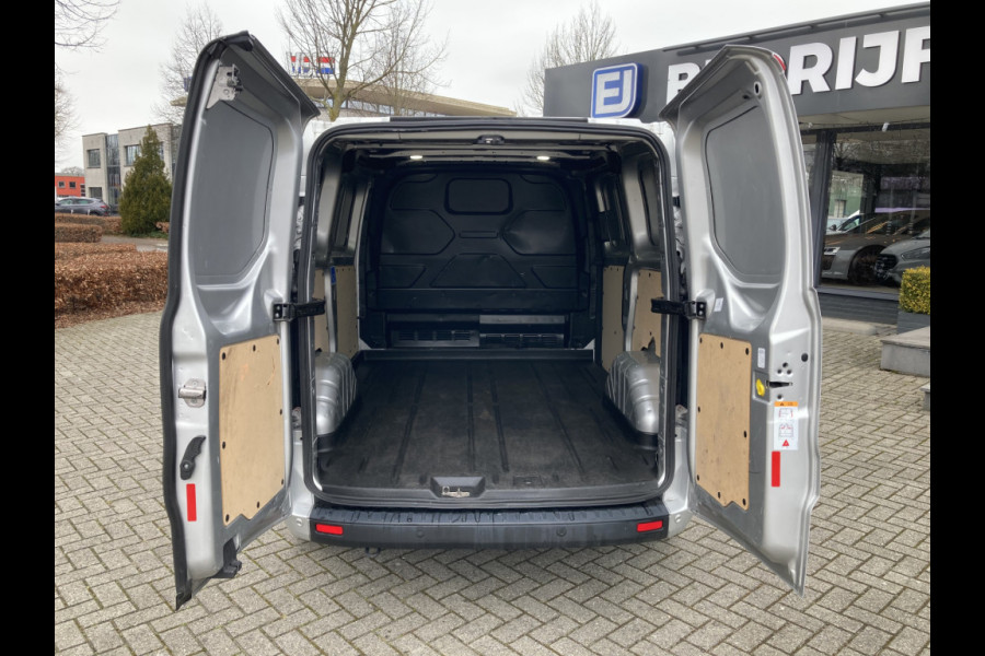 Ford Transit Custom 300 2.0 TDCI L1H1 Trend 130pk/96kW Automaat | 3 stuks leverbaar! | Dodehoek | Multimediascherm | Carplay | Camera | Voorruitverwarming | etc. etc. 79885