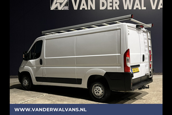 Peugeot Boxer 2.2 BlueHDi 141pk L2H1 Euro6 Airco | Navigatie | Camera | Cruisecontrol | imperiaal, 2500kg trekhaak, parkeersensoren, bijrijdersbank, trap