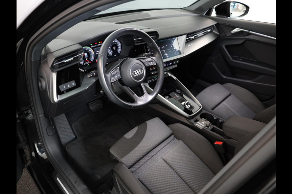 Audi A3 Sportback 40 TFSI e Advanced edition 204 pk S-tronic | Navigatie | Parkeersensoren achter | Cruise control | Stoelverwarming | Full-LED koplampen |