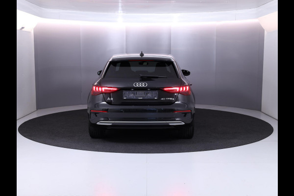 Audi A3 Sportback 40 TFSI e Advanced edition 204 pk S-tronic | Navigatie | Parkeersensoren achter | Cruise control | Stoelverwarming | Full-LED koplampen |