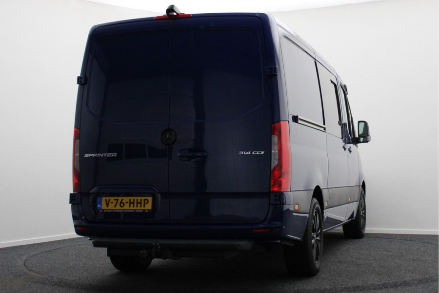 Mercedes-Benz Sprinter 314 CDI Aut. L2H1 DC 6-zits Leer, Camera, Apple Carplay, Standkachel, Cruise, Airco, Trekhaak, 18''