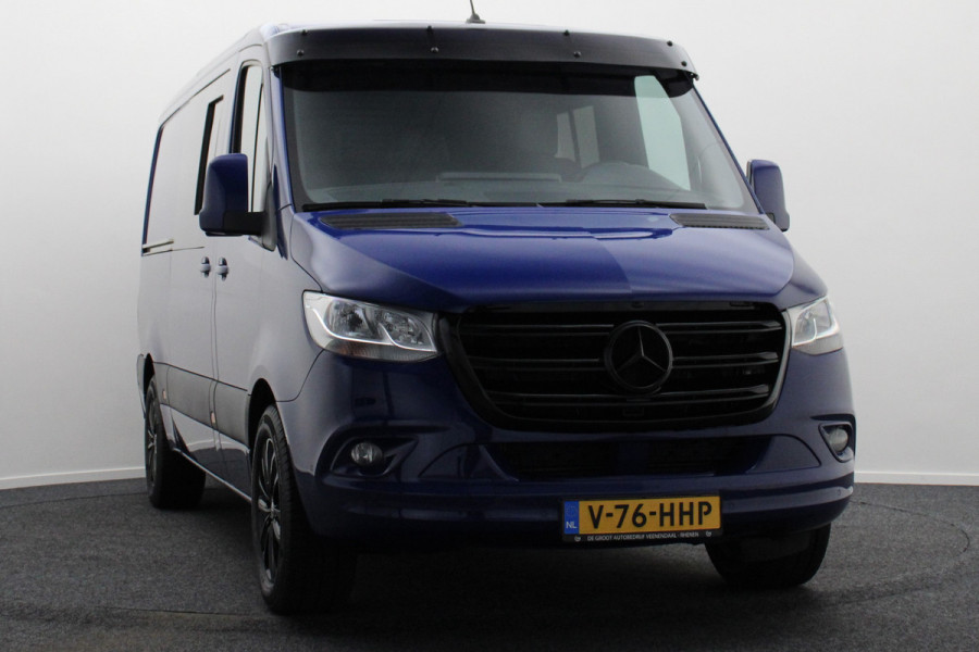 Mercedes-Benz Sprinter 314 CDI Aut. L2H1 DC 6-zits Leer, Camera, Apple Carplay, Standkachel, Cruise, Airco, Trekhaak, 18''