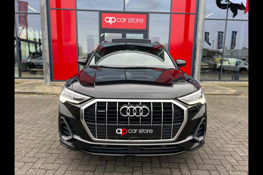 Audi Q3 40 TFSI quattro S edition S-line/Panorama