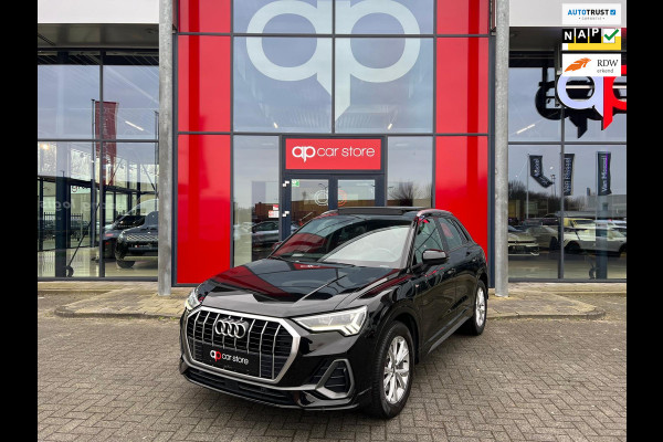 Audi Q3 40 TFSI quattro S edition S-line/Panorama