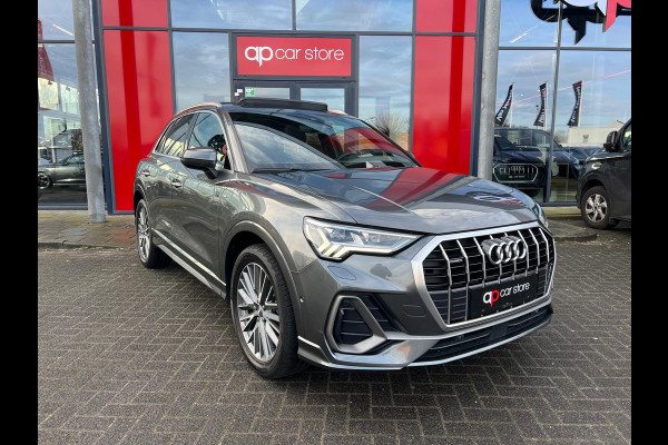 Audi Q3 40 TFSI quattro 3X S-Line Panorama