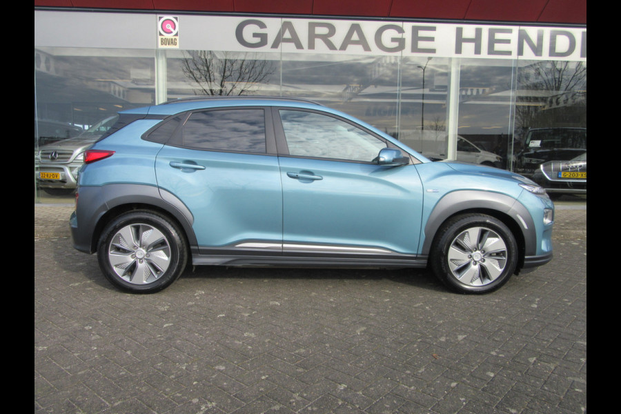 Hyundai Kona EV Fashion 64 kWh NAVI , Camera (occasion)