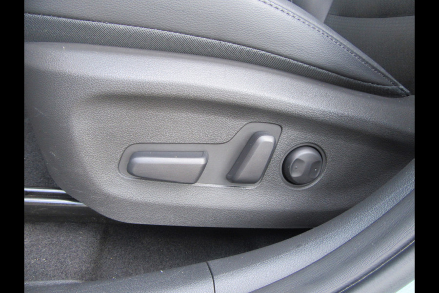 Hyundai Kona EV Fashion 64 kWh NAVI , Camera (occasion)