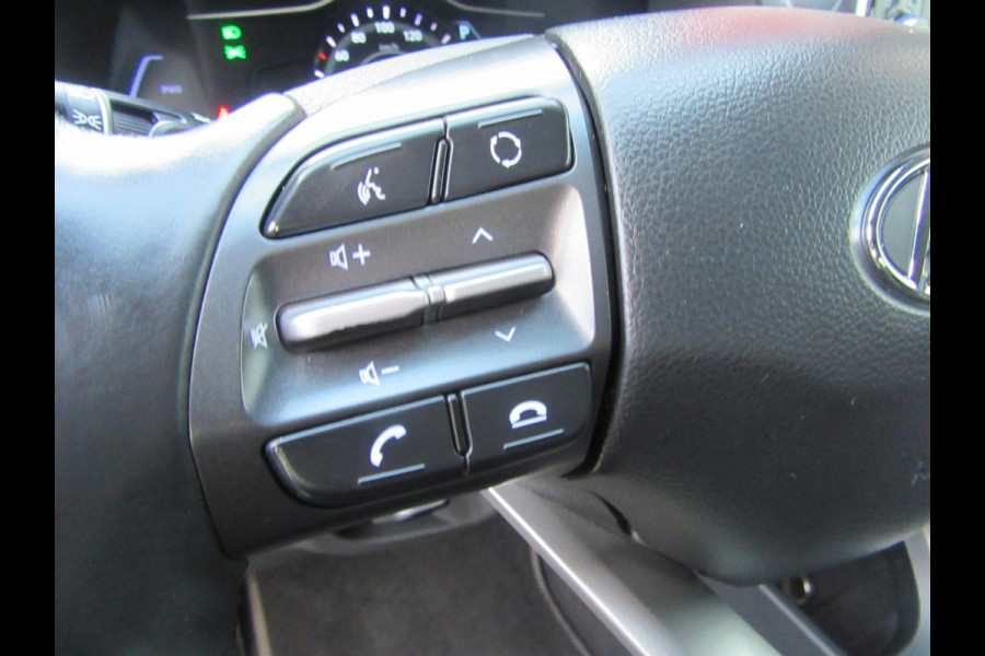 Hyundai Kona EV Fashion 64 kWh NAVI , Camera (occasion)