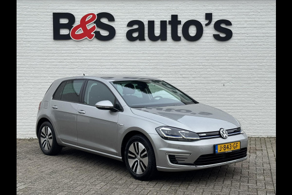 Volkswagen e-Golf E-DITION Adaptieve cruise Led koplampen Carplay Pdc voor+achter Navigatie