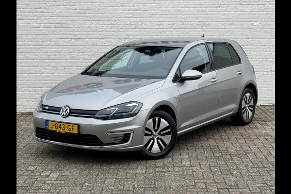 Volkswagen e-Golf E-DITION Adaptieve cruise Led koplampen Carplay Pdc voor+achter Navigatie