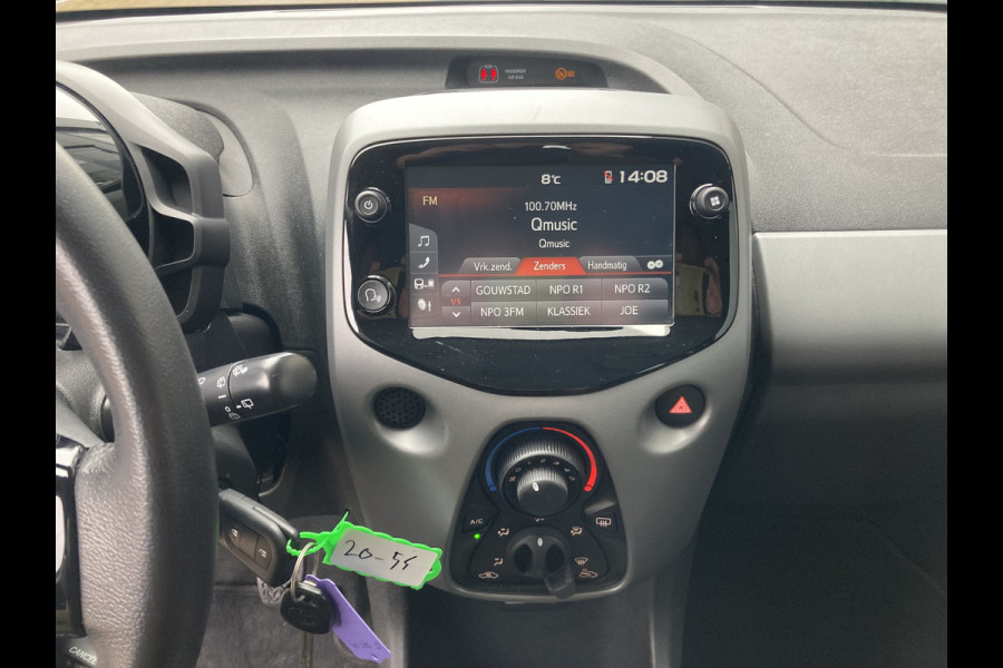 Toyota Aygo 1.0 VVT-i X-Play 5-drs. CAMERA/CARPLAY/AIRCO/LIMITER