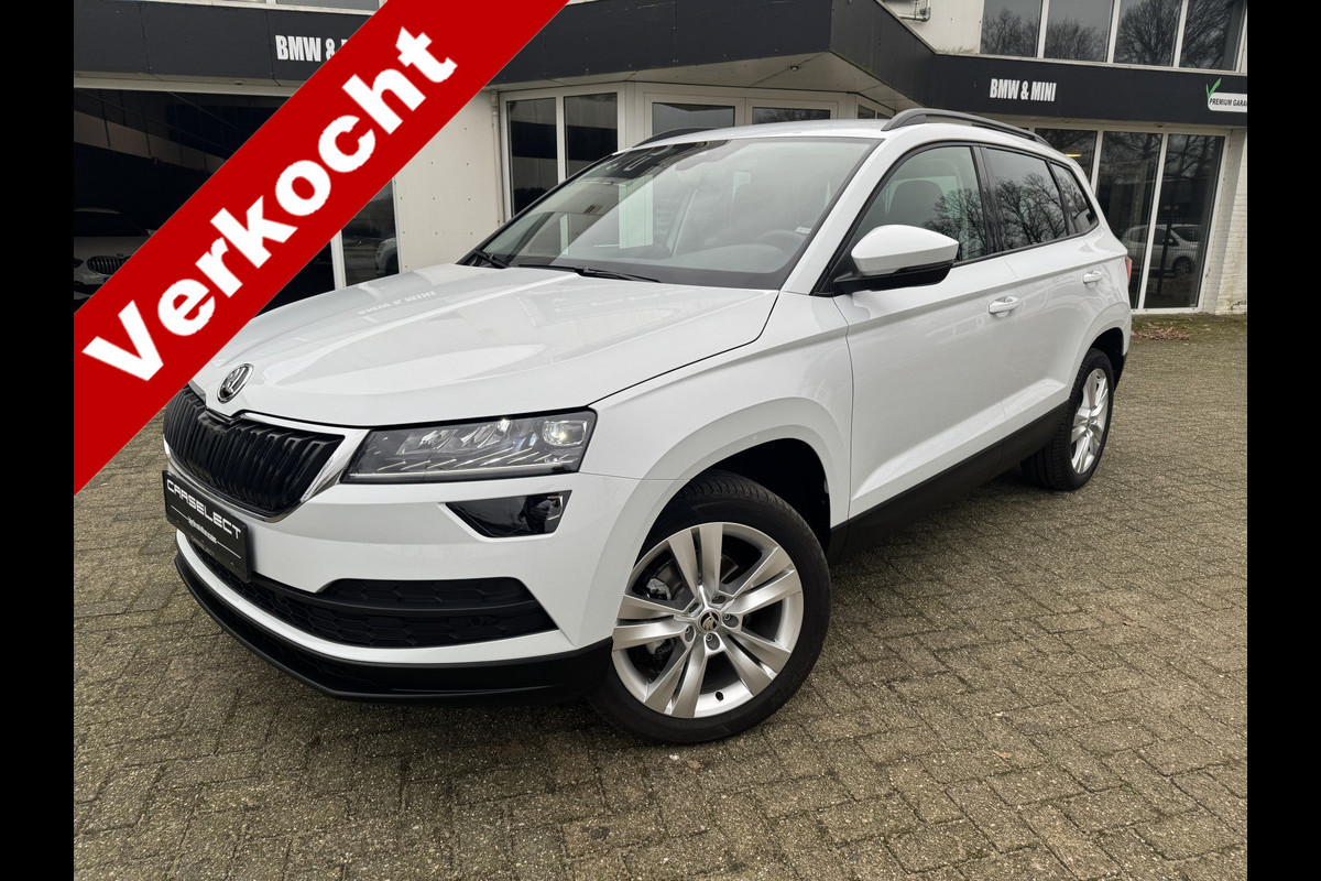 Škoda Karoq 1.5 TSI ACT Style Camera, Sportstoelen, verwarmd stuur, ACC, TREKH, Apple/Android Carplay . Een proefrit levert het bewijs. Neem contact op en we maken een afspraak!