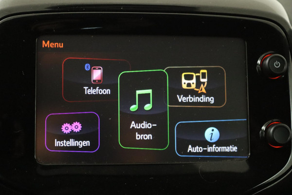 Toyota Aygo 1.0 VVT-i x-joy (BLUETOOTH, ACHTERUITRIJCAMERA, NL-AUTO)