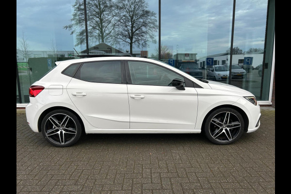 Seat Ibiza 1.0 TSI 116PK FR Business Intense - Panodak - Navi - Climate - LED - Org.NL