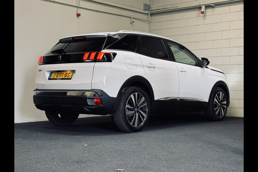 Peugeot 3008 1.2 Premium Avantage | 19" | Panorama | Focal | Adapt.Cruise