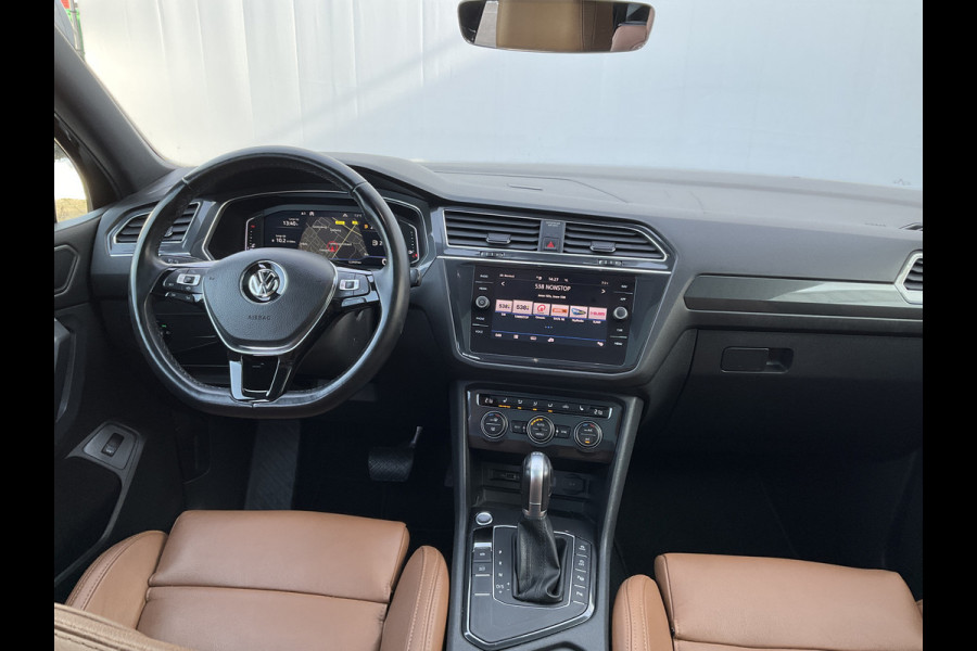 Volkswagen Tiguan Allspace *7-pers* 1.5 TSI R-Line Pano Leer Carplay Nav/Cam 7persoons Vol!