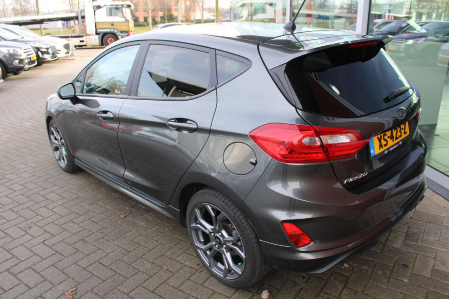 Ford Fiesta 1.0 EcoBoost 125 PK St Line | Voorruitverwarming | Stoelverwarming | Climate Control | Cruise Control | 17 Inch Lichtmetalen Velgen | PDC Achter | Privacy Glass