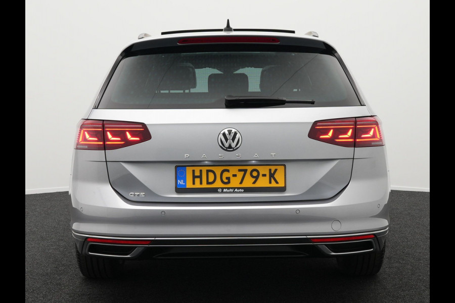 Volkswagen Passat Variant 1.4 TSI PHEV GTE Plug in Hybrid 218pk PHEV | Panodak | Trekhaak | Leder | Adaptive Cruise | Carplay | Navigatie | Virtual Cockpit  | Camera | Stoel & Stuurverwarming | IQ Light |