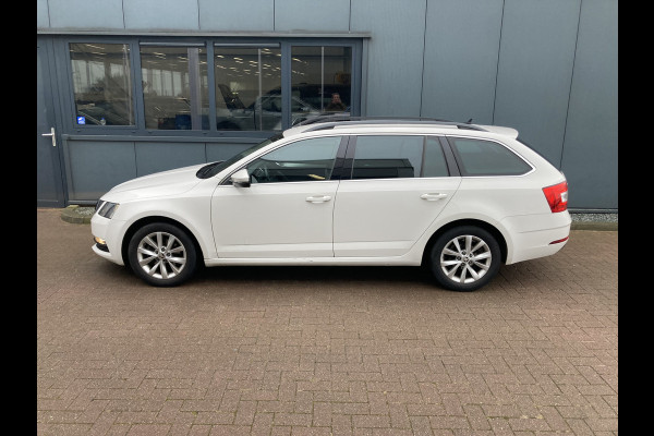 Škoda Octavia Combi 1.0 TSi 115pk Ambition Business NAVI/CARPLAY/CLIMA/CRUISE/PDC/TREKHAAK