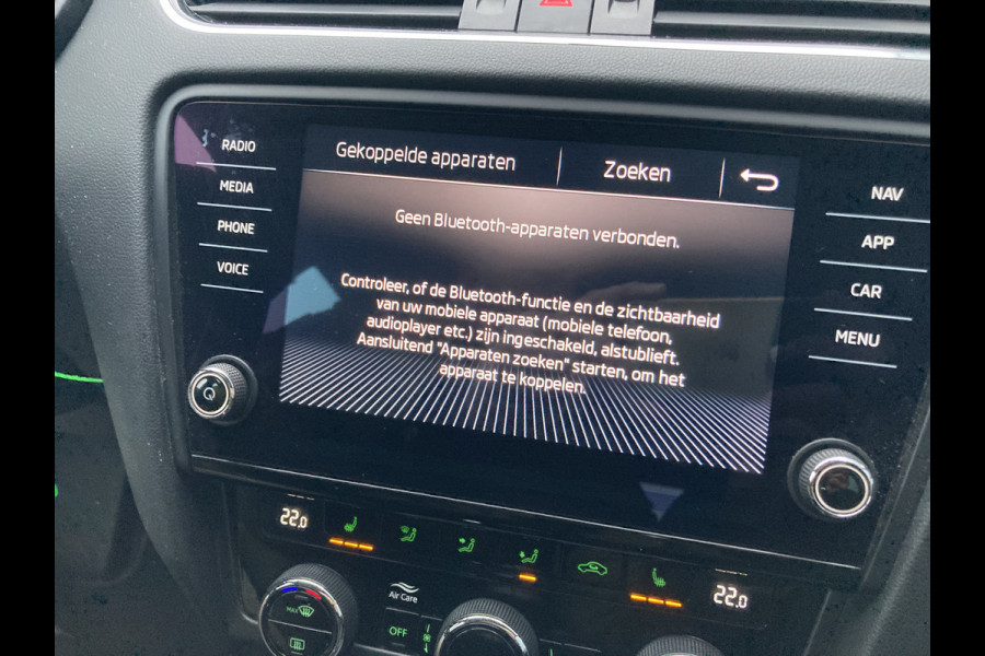 Škoda Octavia Combi 1.0 TSi 115pk Ambition Business NAVI/CARPLAY/CLIMA/CRUISE/PDC/TREKHAAK