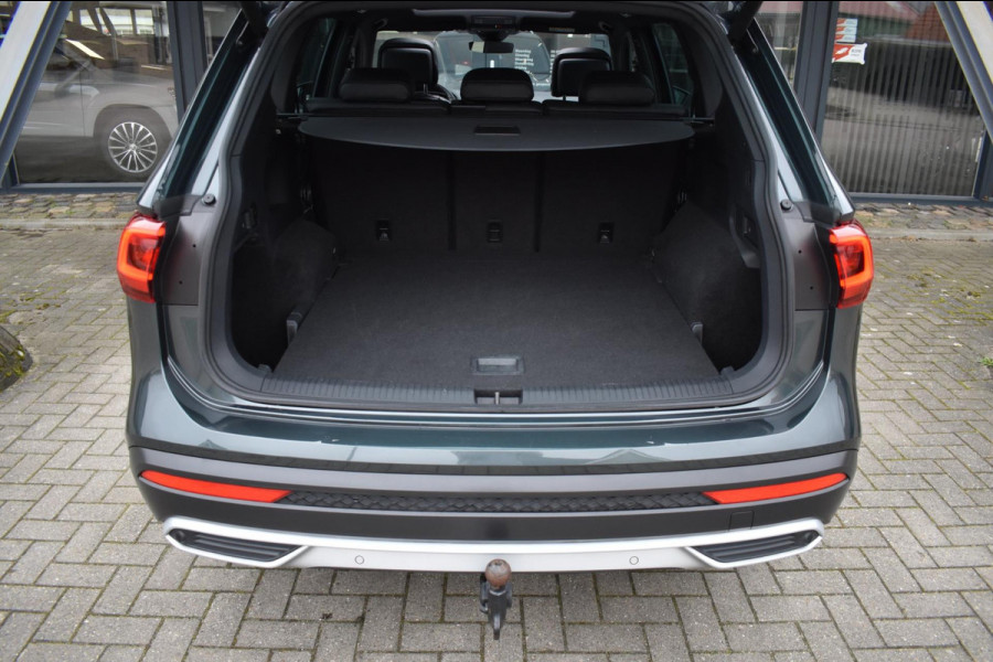 Seat Tarraco 1.5 TSI Xcellence | LEDER | PANO | STOELVERWARMING VOOR EN ACHTER | APPLE CARPLAY | ANDROID AUTO | TREKHAAK |