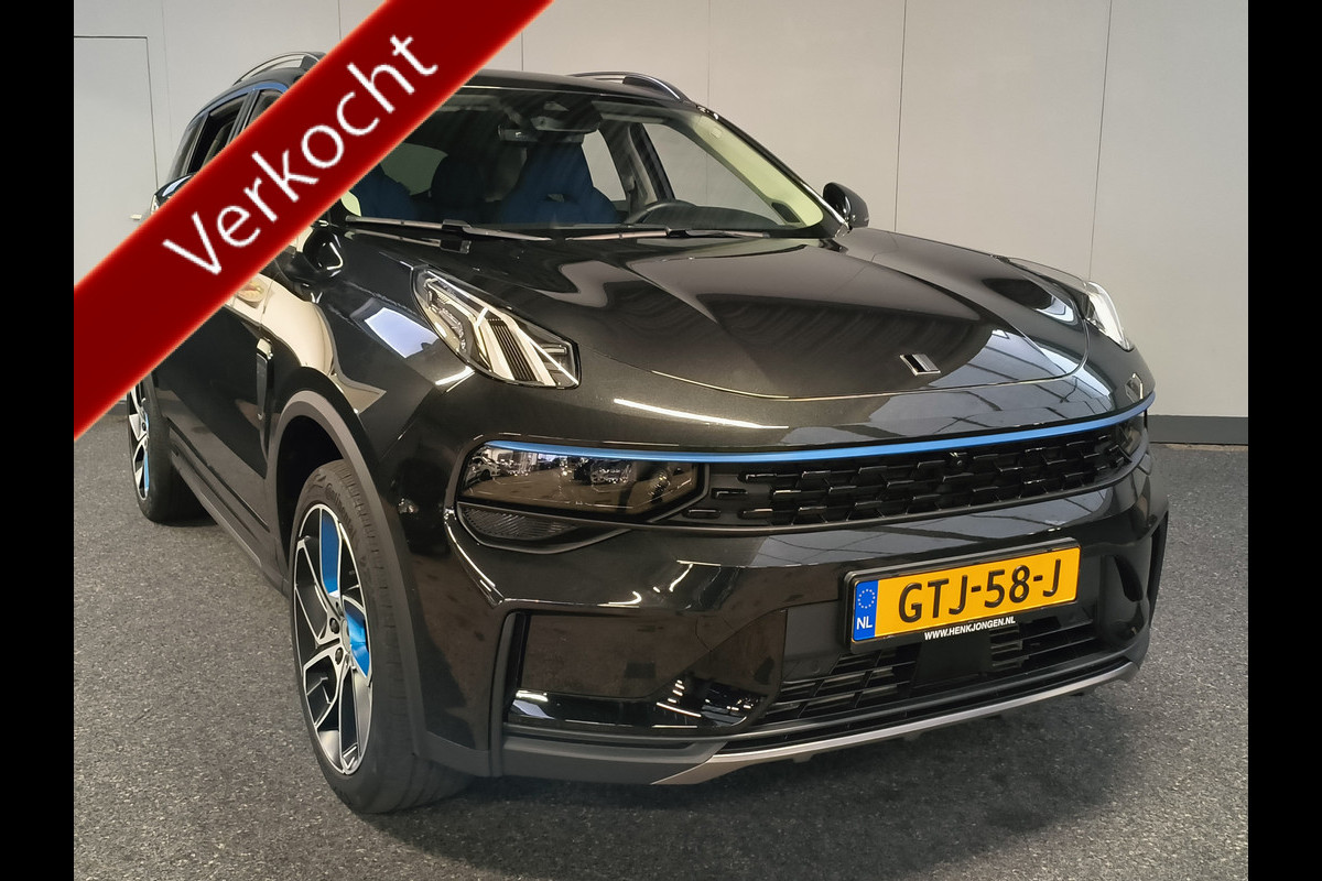 Lynk & Co 01 1.5 PHEV 6,6 kW  *360° Camera* Pano/dak Apple/Carplay Adaptive/Cruise Rijklaar + 12 maanden Bovag-garantie Henk Jongen Auto's in Helmond,  al 50 jaar service zoals 't hoort!