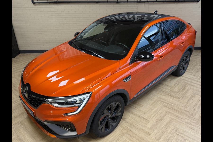 Renault Arkana 1.6 E-Tech Hybrid 145 R.S. Line 2022 | 9,3" Navi | ACC | Blindspot | 18" | Camera | Stoel & Stuur verwarming | Prachtige Arkana, Dealer onderhouden!