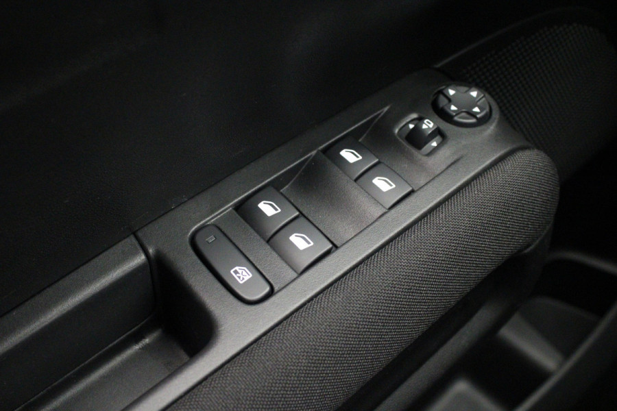 Citroën C3 Aircross 1.2 PureTech Shine Pack Business Navi/ camera *Pasen geopend!*